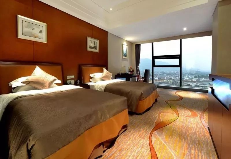 春节住哪里？水灵妹儿为你奉上都江堰最全住宿攻略，快来这里过一个幸福团圆年~