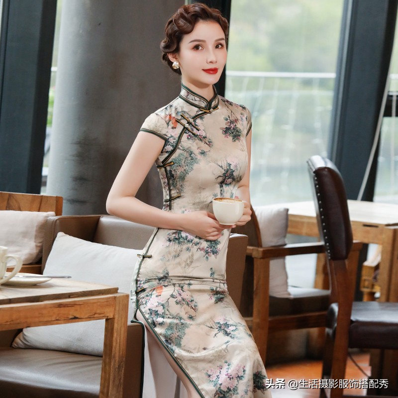 真丝旗袍优雅,温婉大气的旗袍艺术照