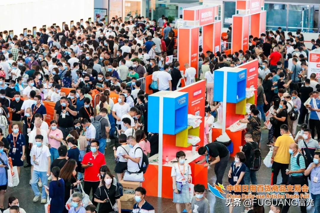 独一无二的水杯防摔防烫,吸管式水杯高颜值