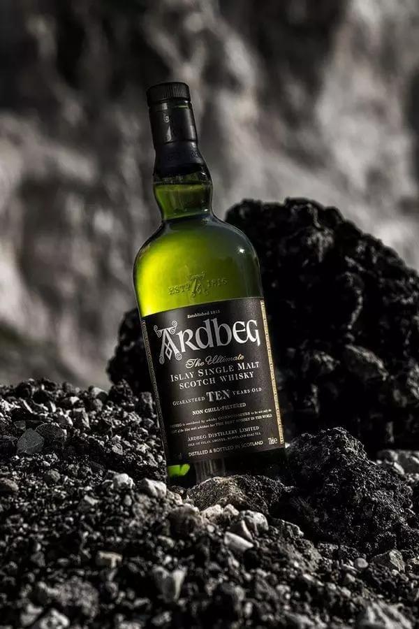 万人实测威士忌迷们的最爱，第一名大部分酒鬼都无法拒绝