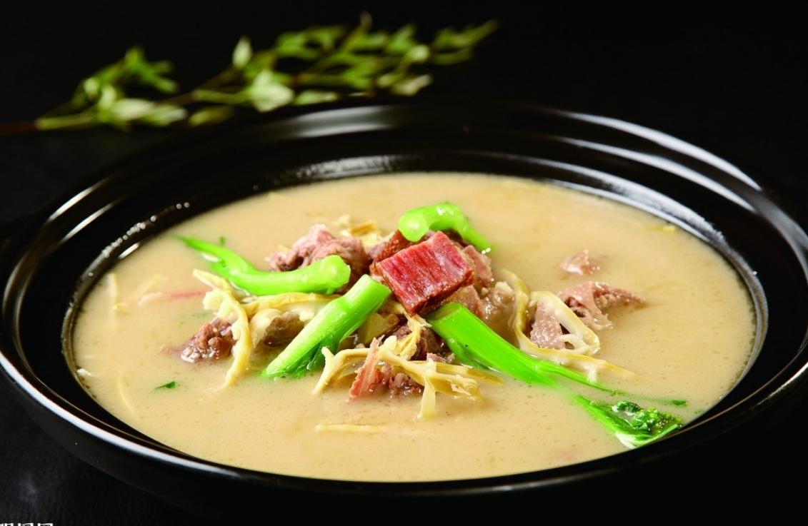 吃货们看过来竹笋有几种做法,竹笋最经典的三种吃法