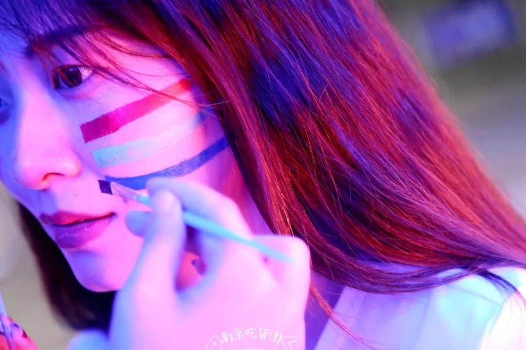 揭秘！神秘「印第安风情」餐吧，竟藏在这个商场里