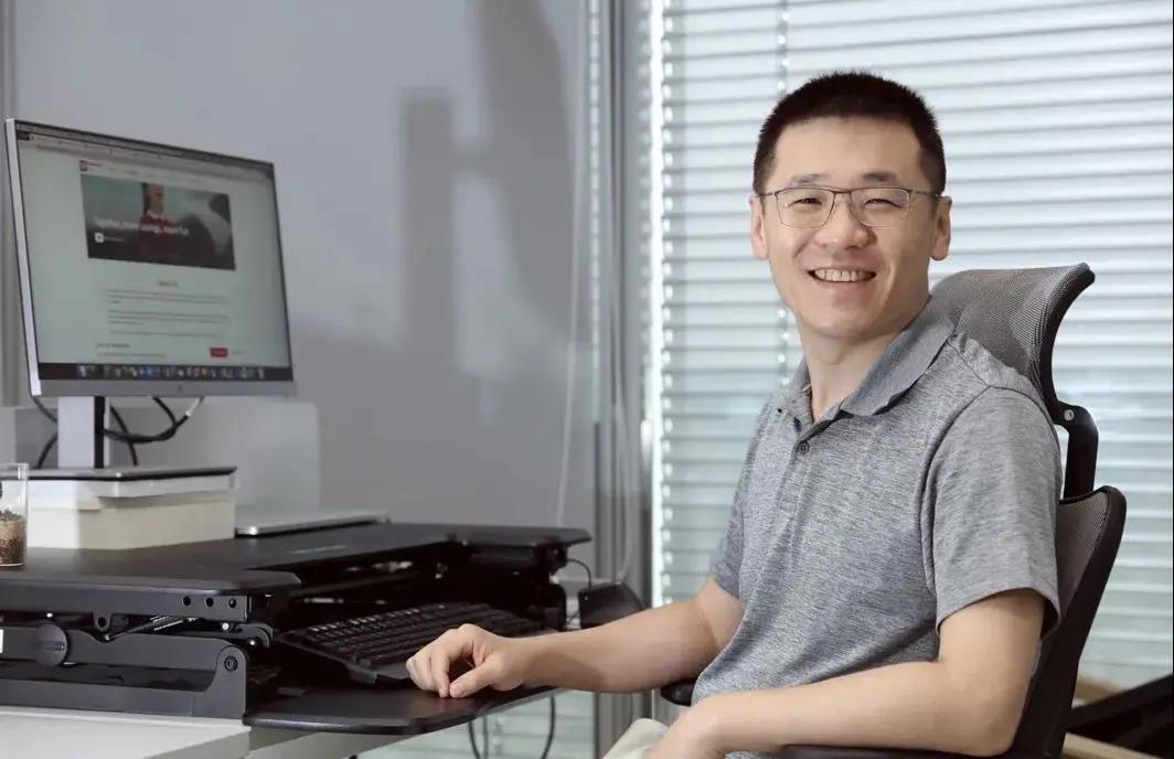 拼多多走到了十字路口