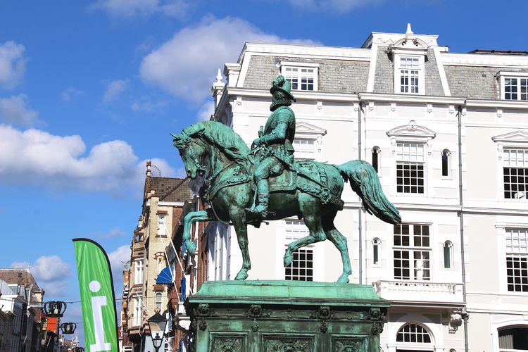 弹丸小国比利时为何会有三种官方语言