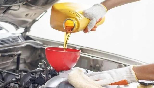 嘉实多、美孚、壳牌该怎么选？听听维修师傅怎么说