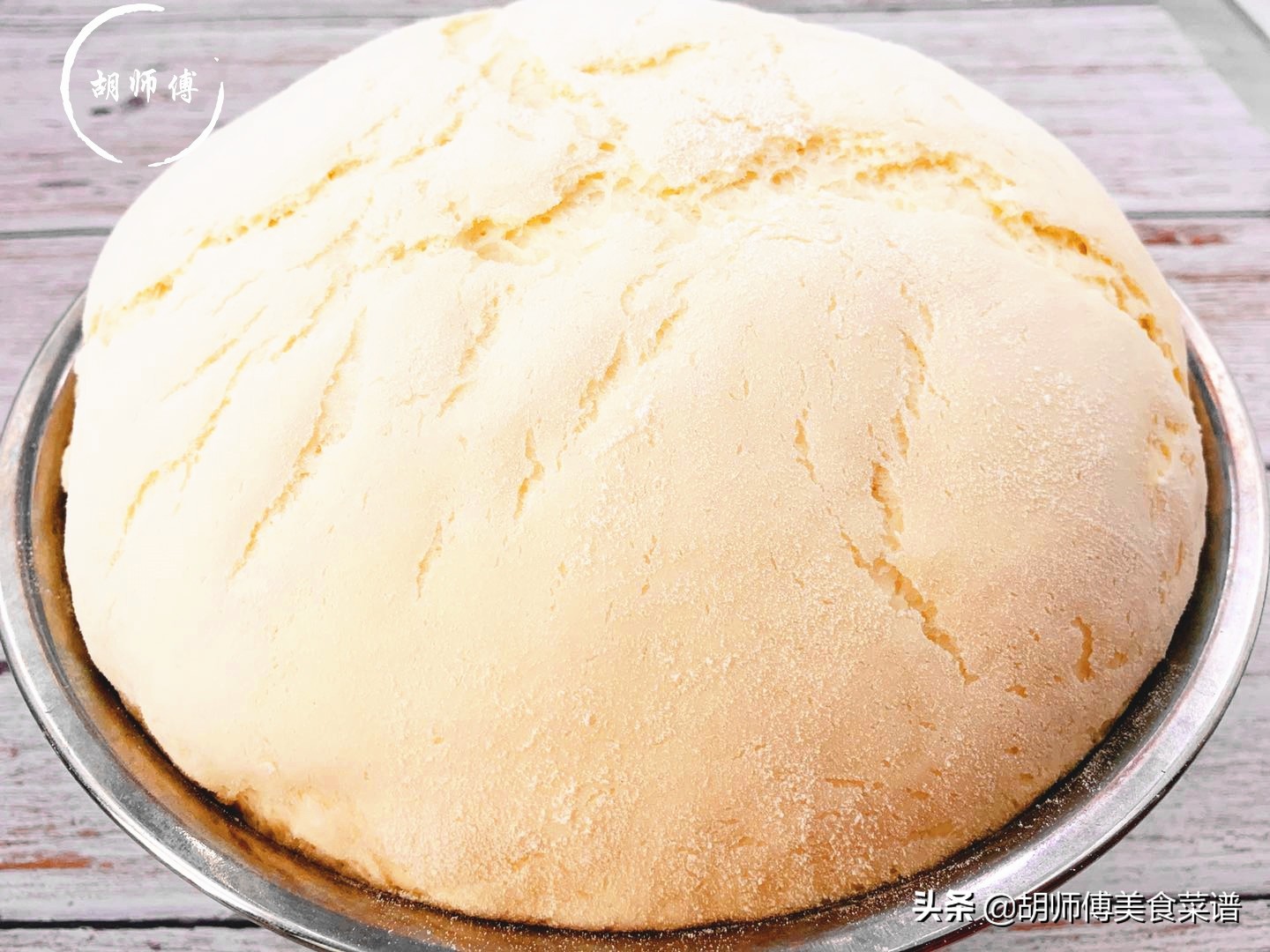 发面时酵母放多面发黑,发面的时候酵母放多了会怎么样