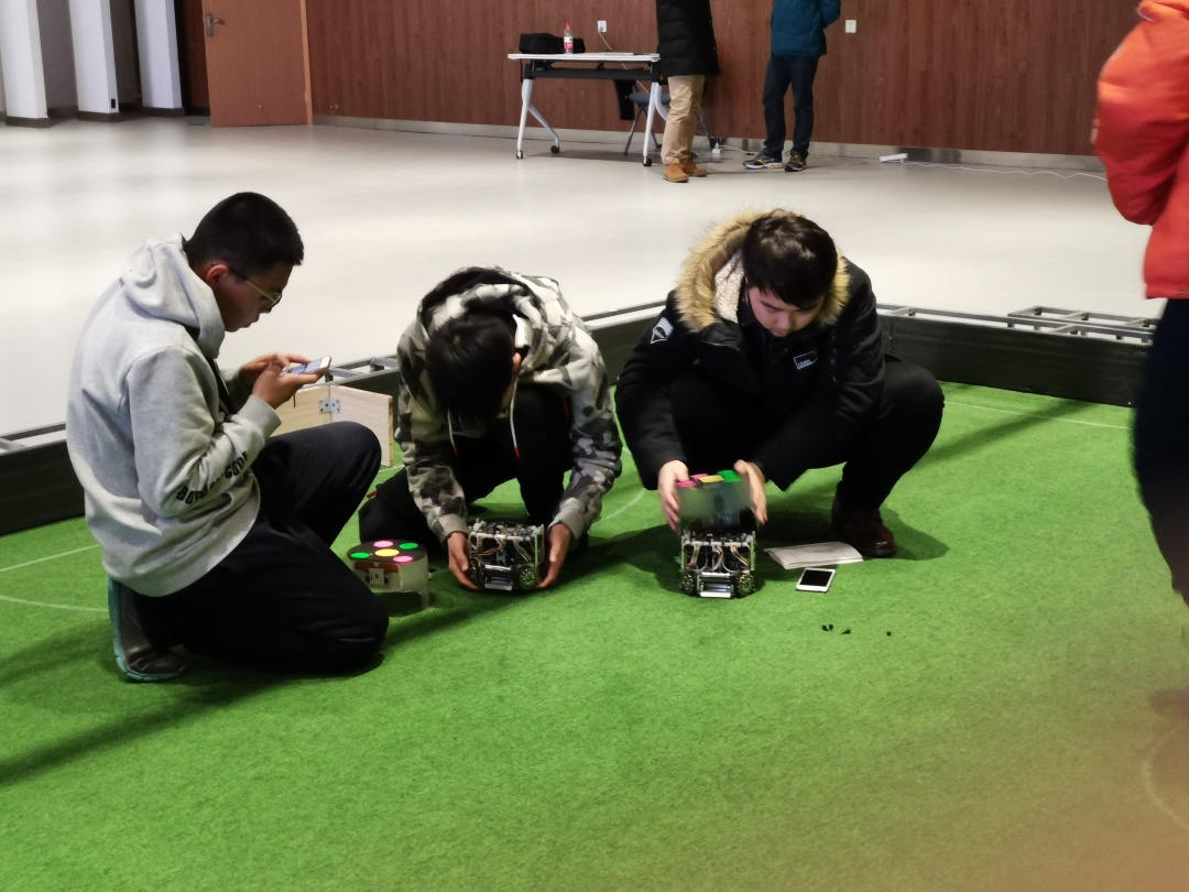 浙大机器人集训,浙江大学机器人训练营