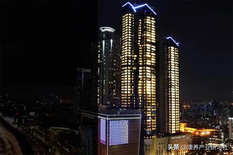 50层楼高、500万元入住押金、5年住满：这个顶级养老公寓长啥样？
