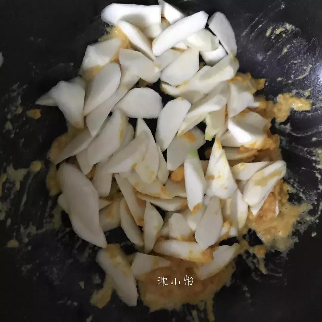 怎么用黄泥做咸蛋,咸蛋黄南瓜做泥