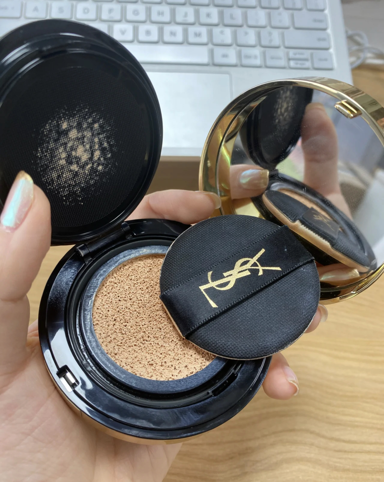 cpb气垫和兰蔻菁纯气垫哪个好,ysl干皮遮瑕效果好的粉底