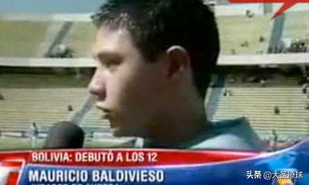 12岁开始踢球的足球巨星有谁,最新最年轻的足球职业球员