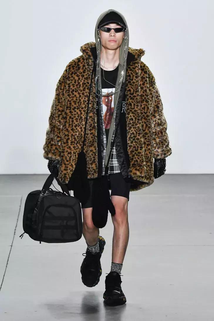 重回“纽约时装周中国日”,PEACEBIRD的表现如何?