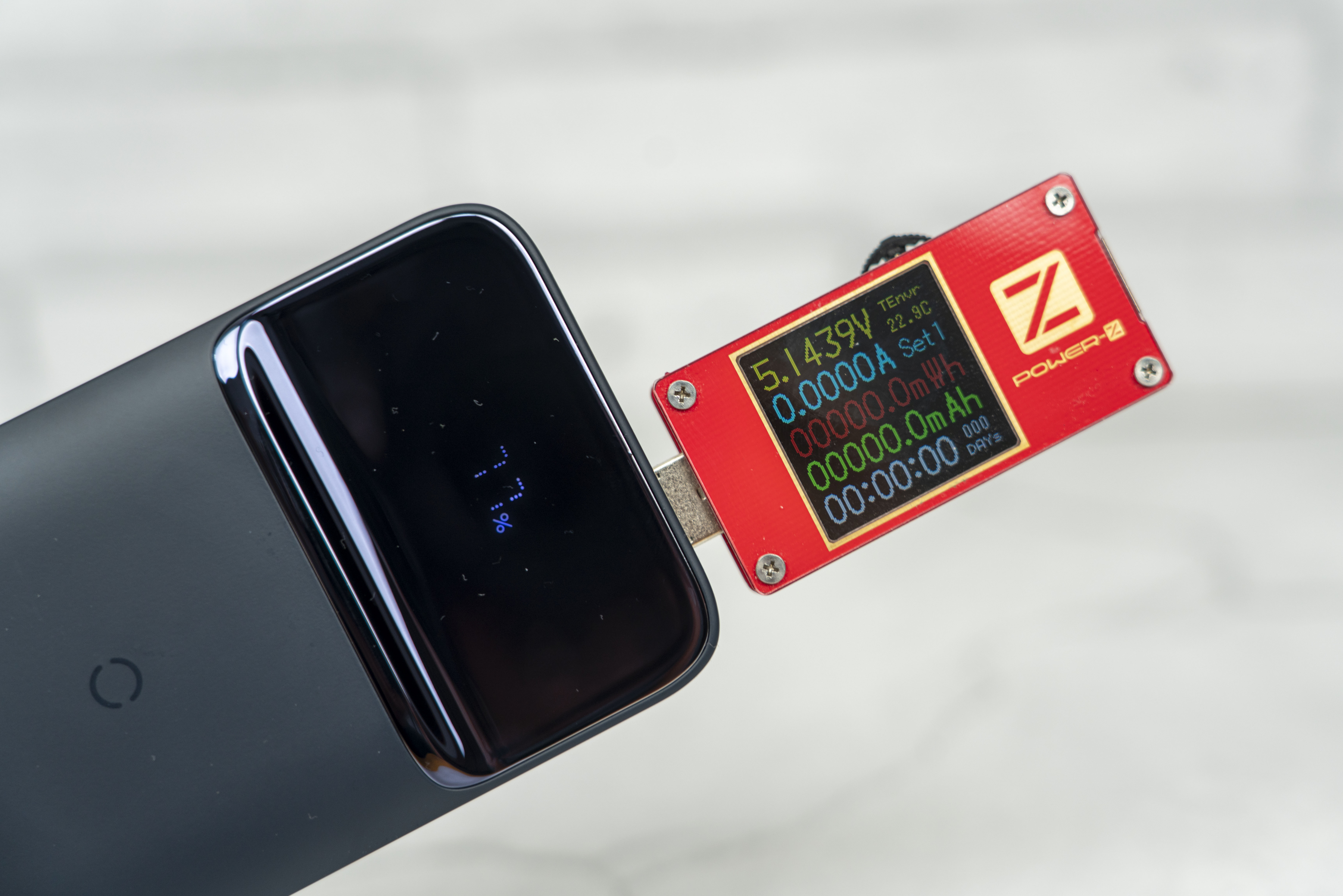 倍思10000磁吸充电宝测评,倍思无线磁吸快充