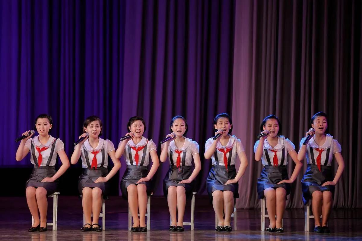 朝鲜姑娘美如花,朝鲜姑娘惊艳