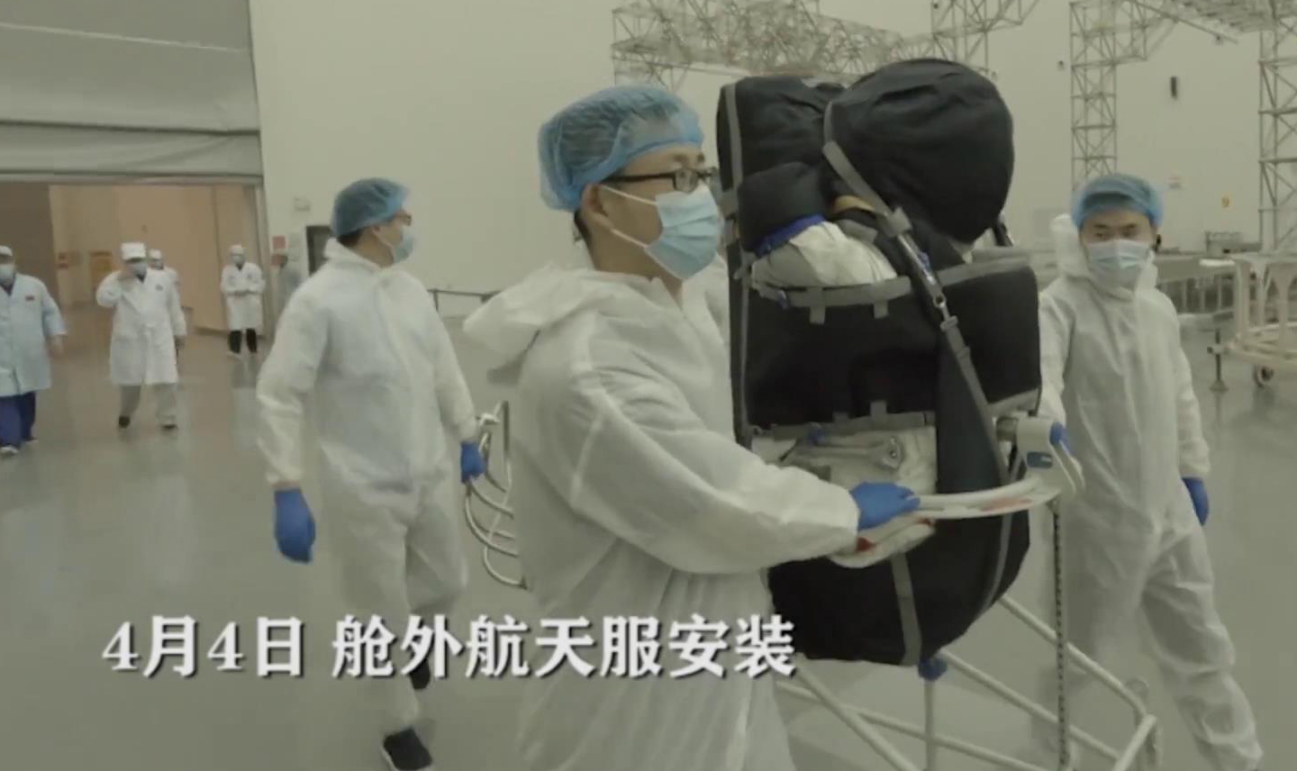 空间站机械臂拆卫星,空间站机械臂拆翅膀