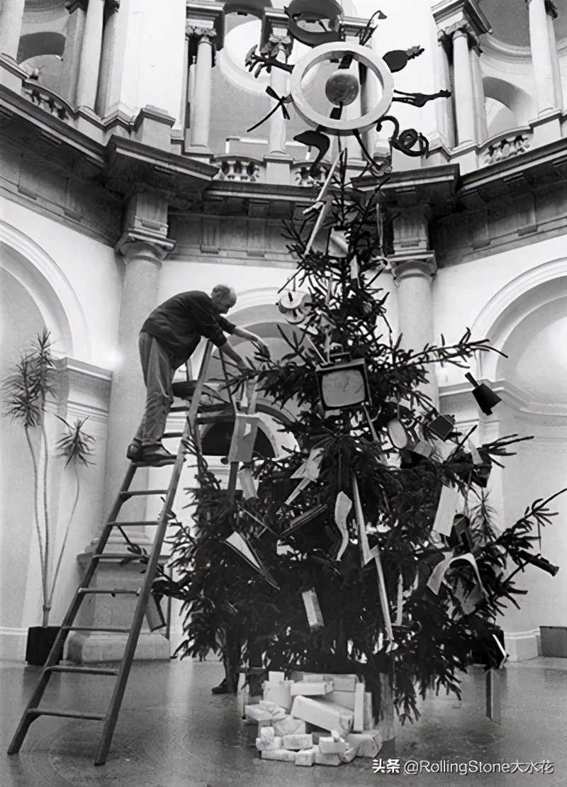 关于圣诞节和元旦节的消费对比,圣诞节消费怎么越来越冷清了