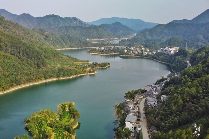 黄山美景迷人,黄山天池美景