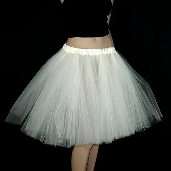 舞蹈顶级品牌,什么牌子的舞蹈衣服好