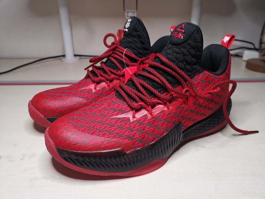 国货当自强最佳第六人战靴匹克闪电开箱