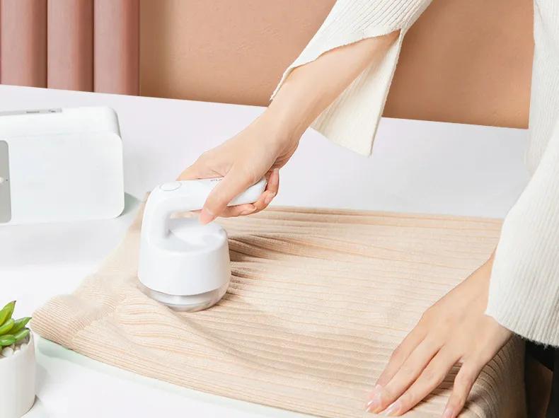 夏季白衣服穿久了发黄,夏天衣服为什么穿久了会变黄