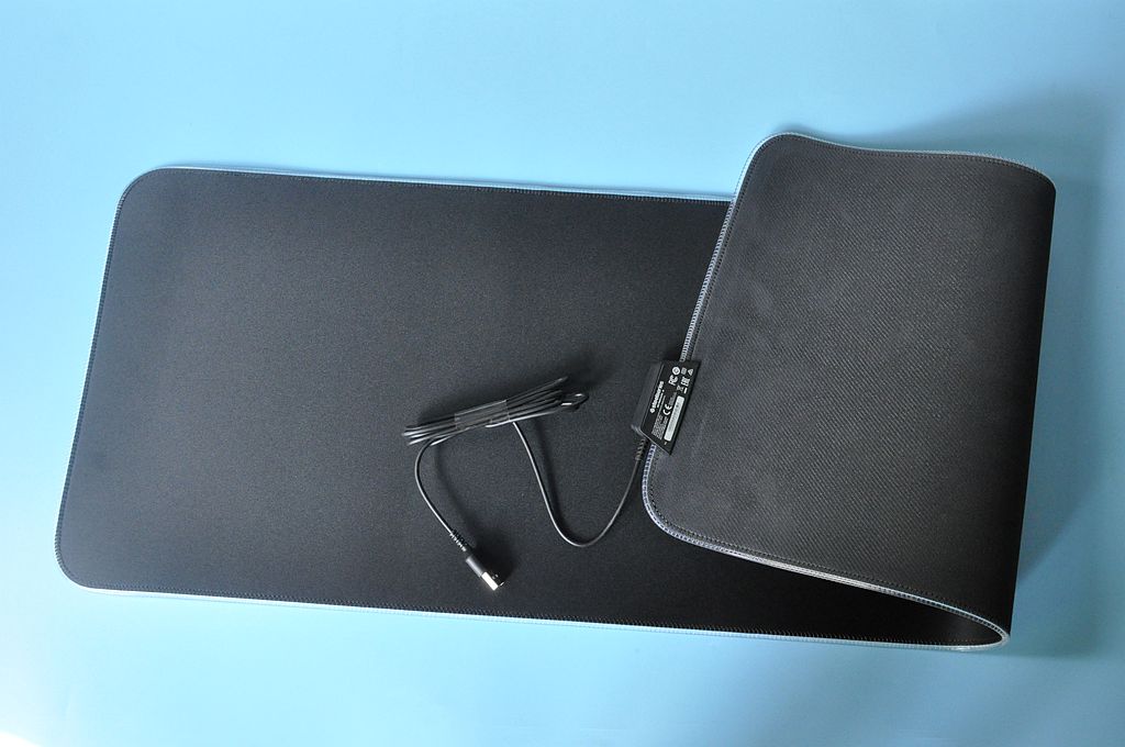 好用的鼠标垫能提高游戏性能吗,鼠标垫对游戏玩家来说很重要吗