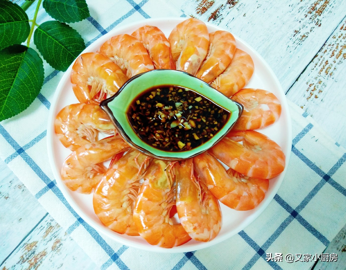 水煮虾是要热水下锅还是冷水下锅,正宗水煮虾的做法是热水还是冷水