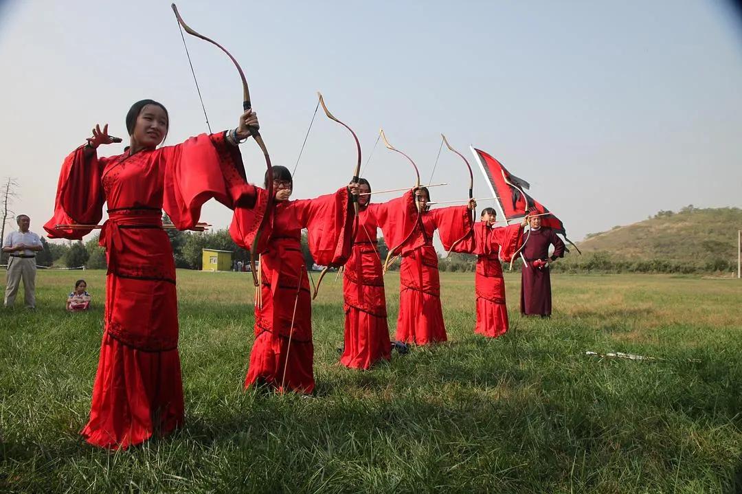 云霞海岛旅游攻略,云霞带你看世界