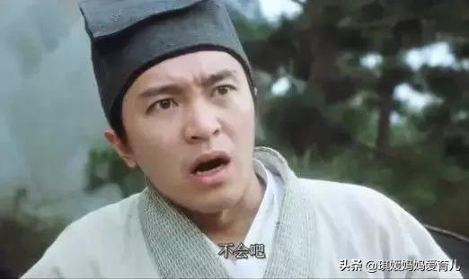 “妈妈,你怎么把我的头睡扁了?”宝宝的圆头or扁头到底哪个好?