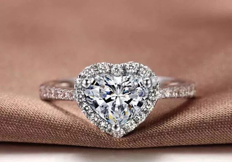 如何买钻戒需要专业点,怎样买钻戒最省钱