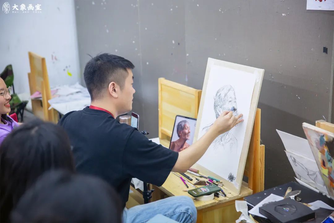 杭州画室｜章鱼老师魅力展示高质量范画现场（附高产私密作品）