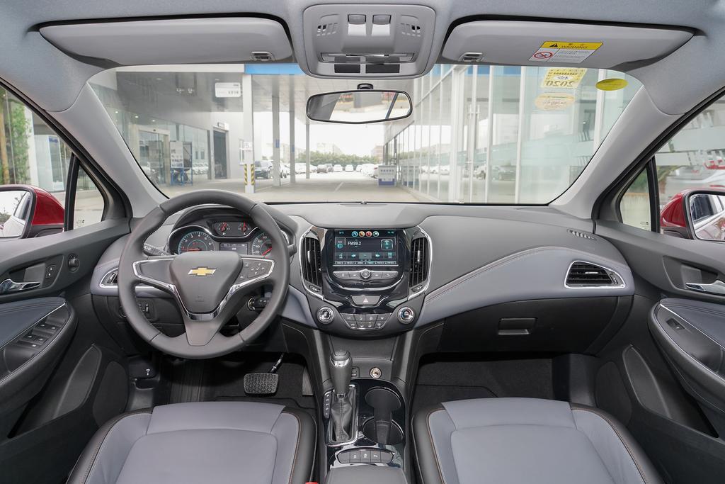 雪佛兰新款科鲁兹值得入手吗,雪佛兰科鲁兹新旧款对比