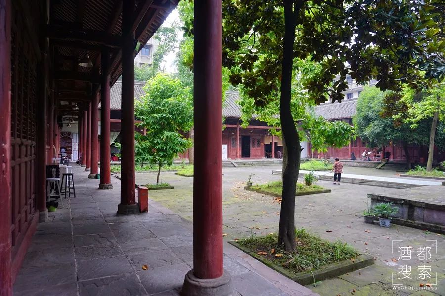 四川烧烤古镇,成都老街烧烤