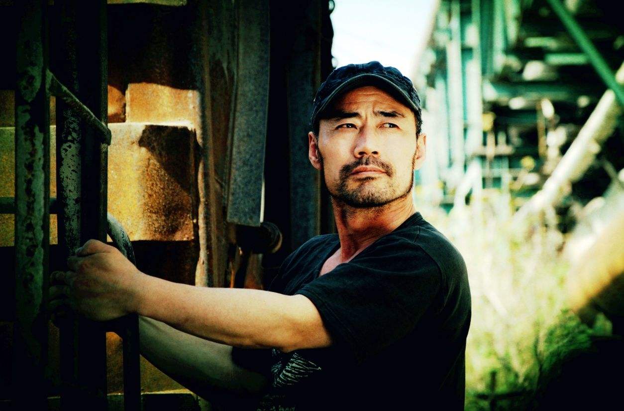 旭日阳刚王旭落寞歌手,旭日阳刚王旭和他的妻子