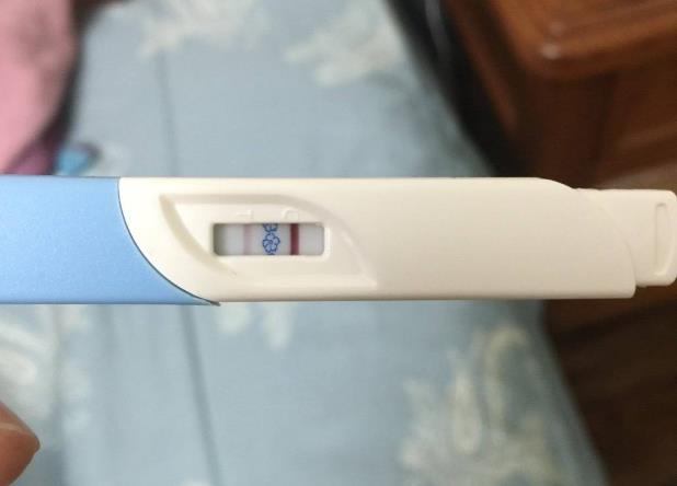 备孕期倒立可以助孕吗,倒立有助于怀孕