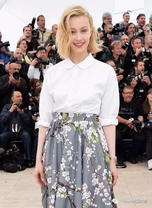 穿搭年轻十大单品,36岁秋冬穿搭简单高级