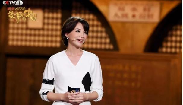 葬礼时茗茗哭昏倒地，爱女儿胜过自己的路遥，只给其留下一叠欠条