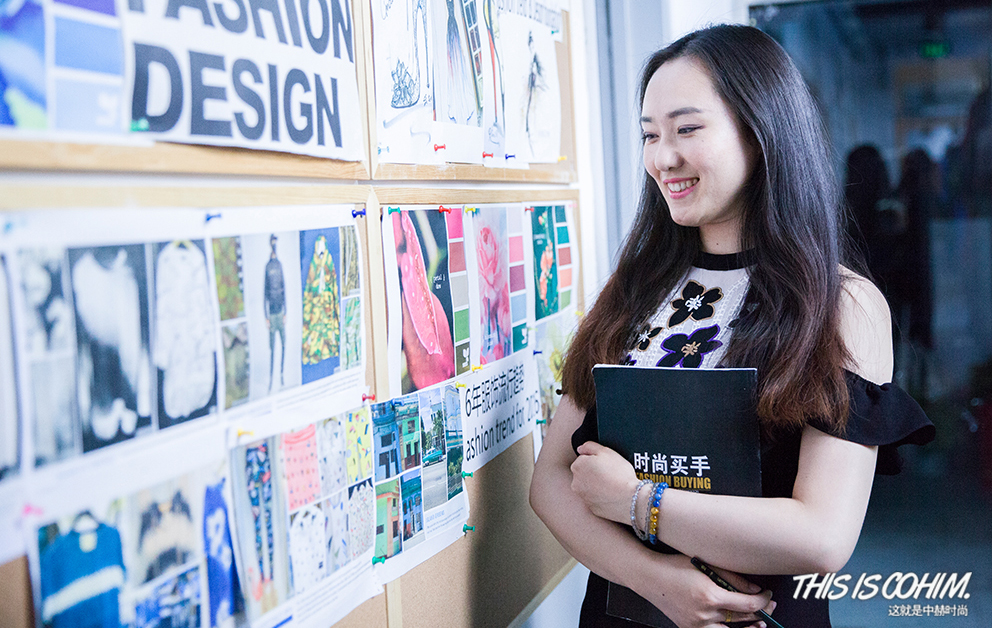 英国海归辞去Gucci、Dior成了婚纱买手,一不小心又做了时尚买手