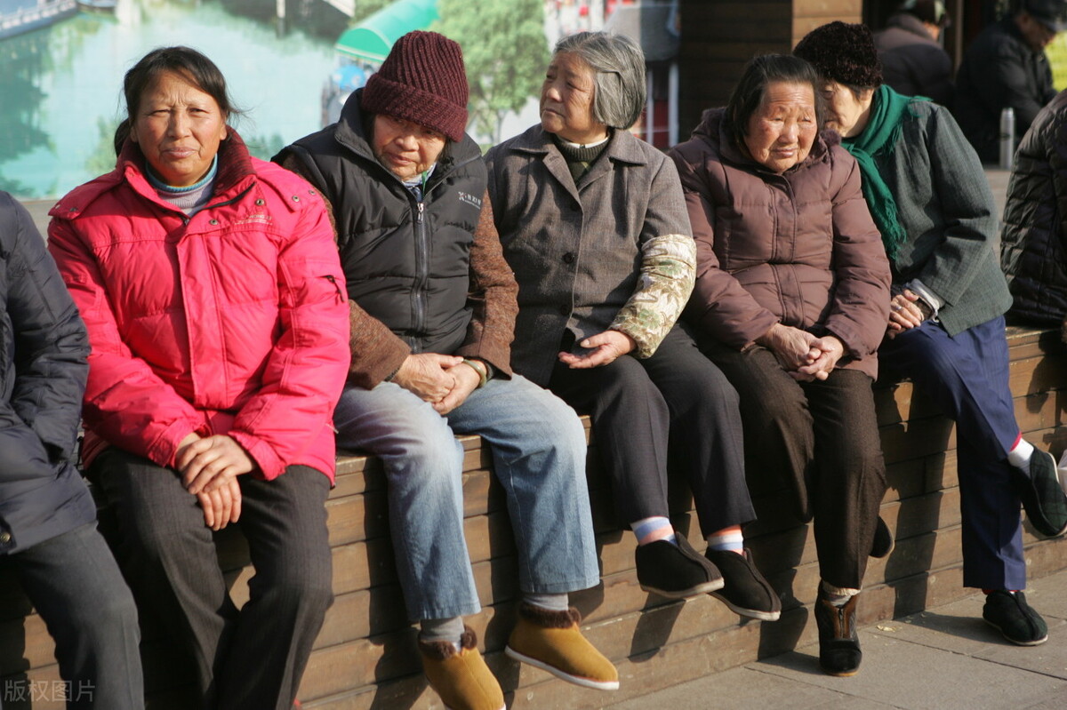 养老行业发展存在哪些机会和挑战,养老业新风口