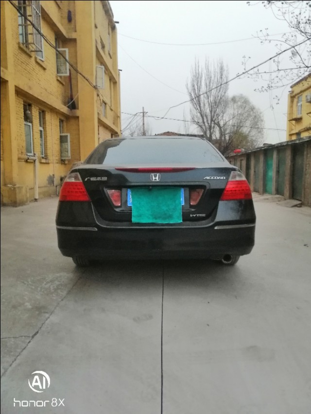 06年6代雅阁2.0自动挡,06年雅阁七代半2.4怎么开