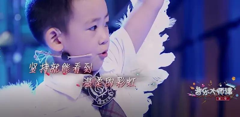 两岁轻度自闭症父母该怎么做,2岁自闭症家庭干预