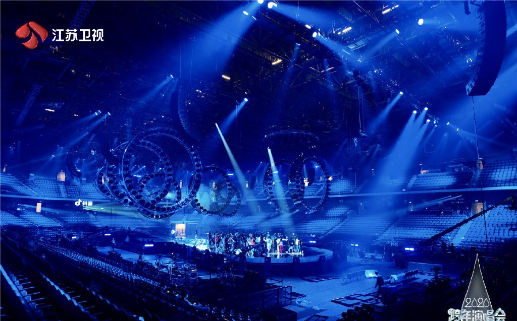 吴昕谢娜沈梦辰,谢娜吴昕沈梦辰靳梦佳