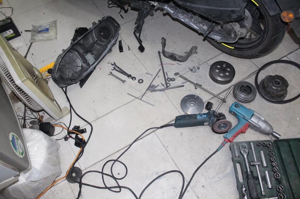 赛科龙250踏板19款rt3实测,赛科龙rt3智慧版250踏板摩托车