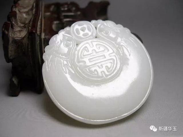 和田玉之青玉,和田玉白玉之王