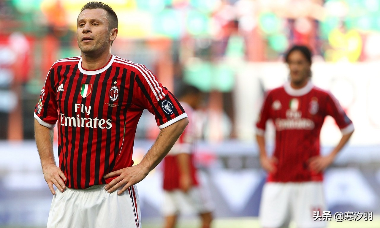 ac米兰99号门将,罗纳尔多2001-2002国际米兰