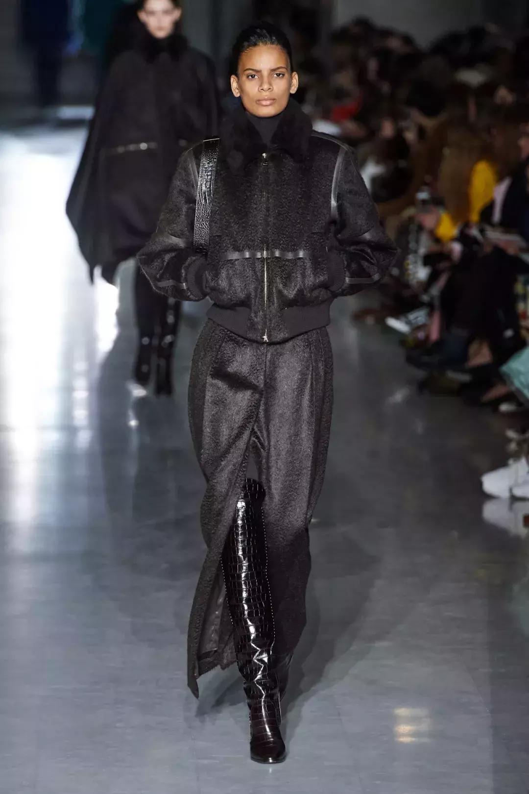 粉色打底适合什么颜色的外套,最适合女生的颜色