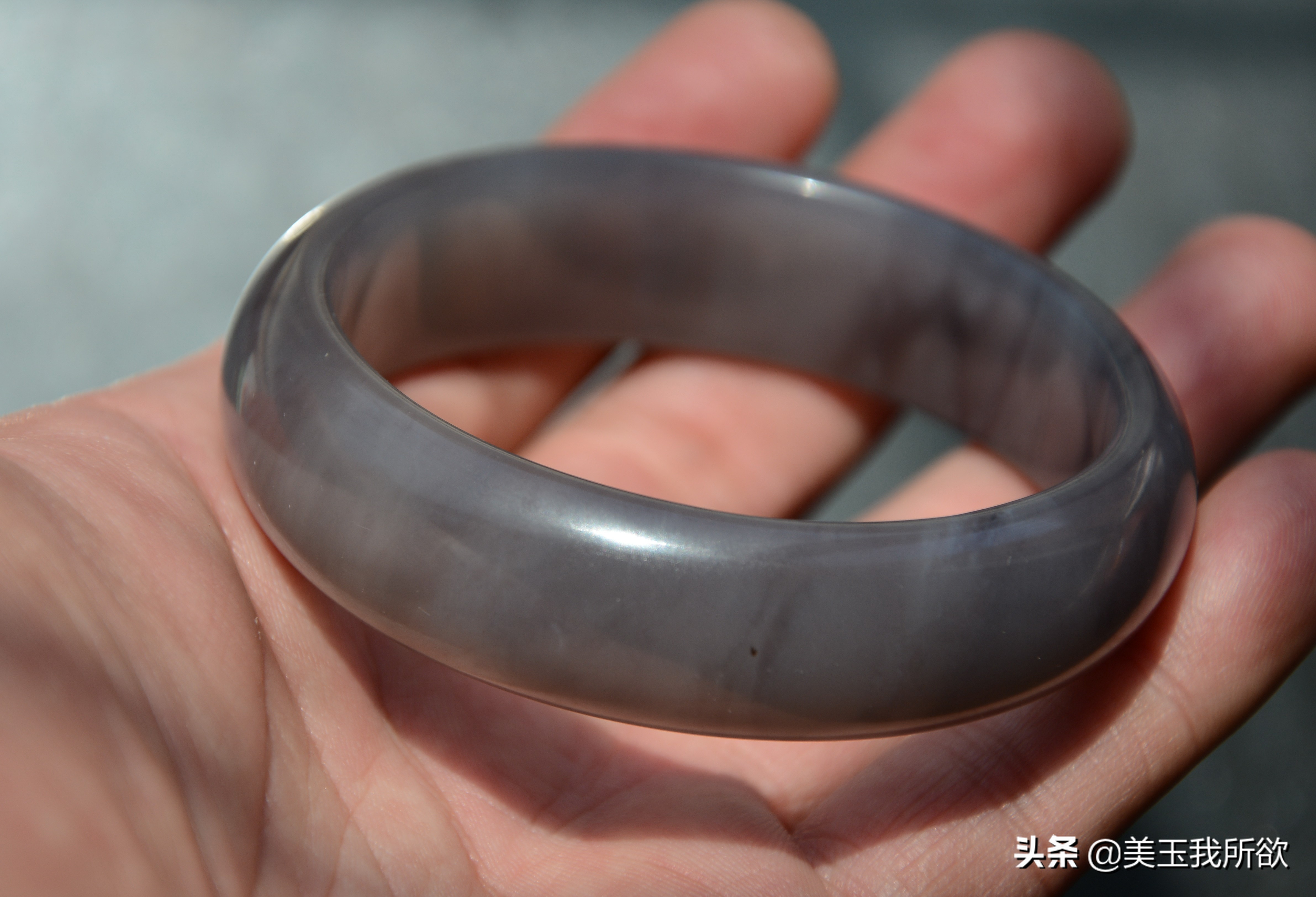 和田玉碧玉多色的手镯图片,和田玉手镯青玉图片