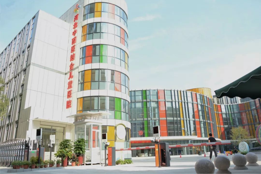 小孩重度颅脑损伤康复案例,儿童颅骨损伤修补手术