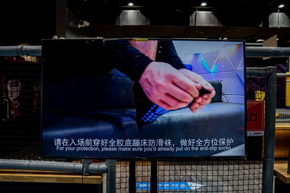 畅玩10000平米的主题乐园,郴州彩虹滑梯高空滑索