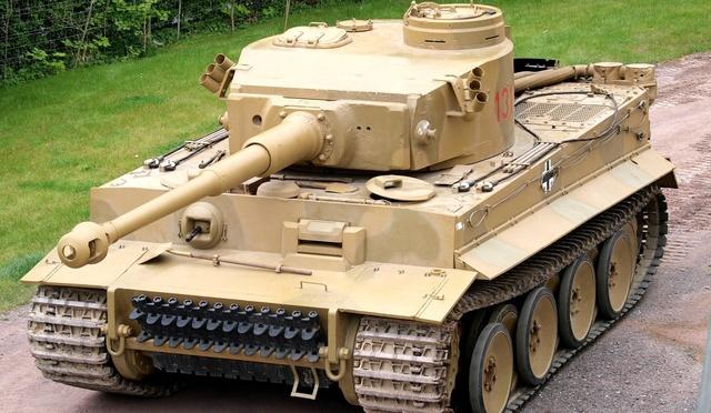 战争驰骋——M4谢尔曼中型坦克