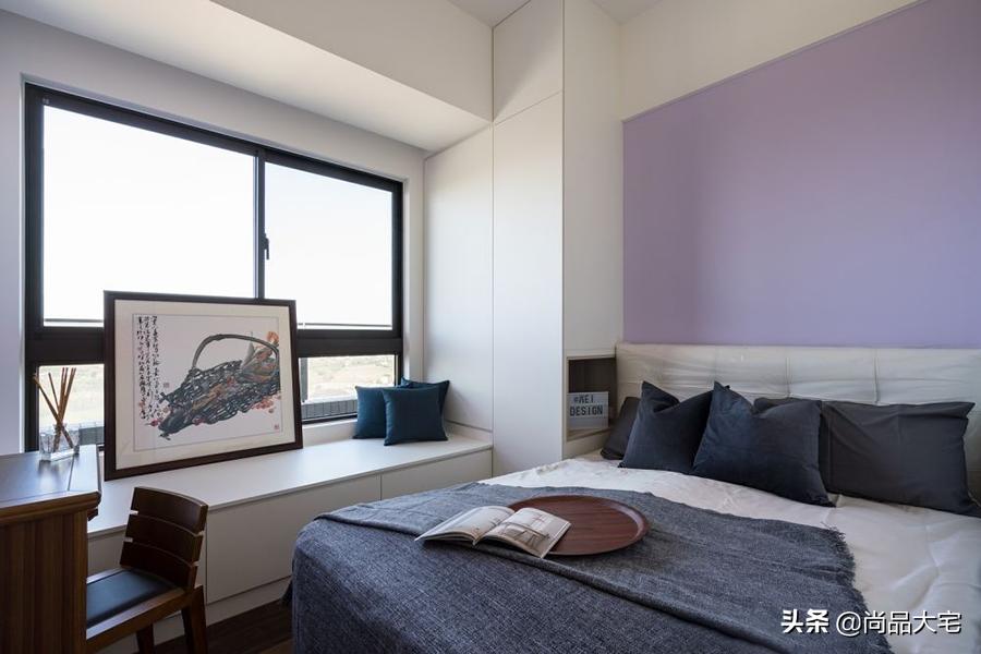 卧室不放床头柜怎么布置,卧室没有床头柜用什么代替